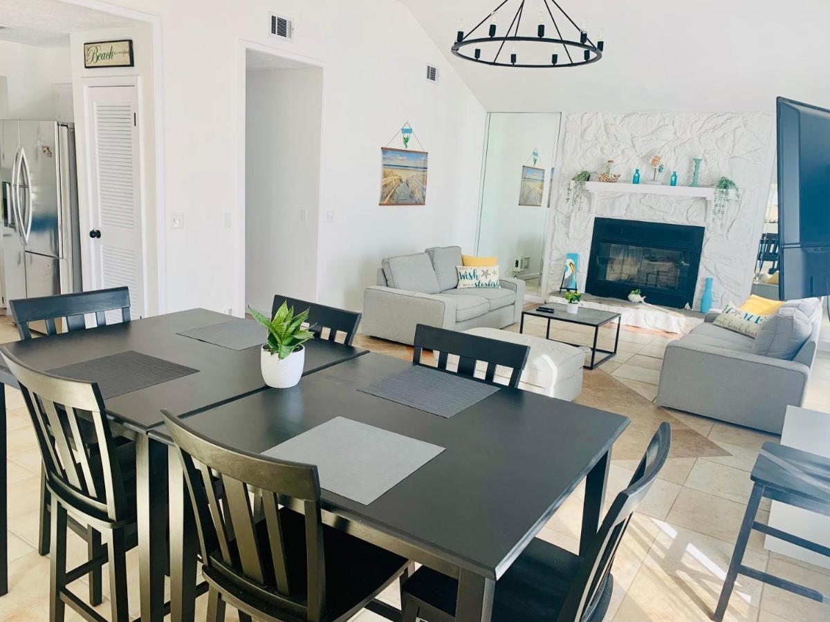 Sea Salt Vacation Home, Private Pool - Walk To Panama City Beach